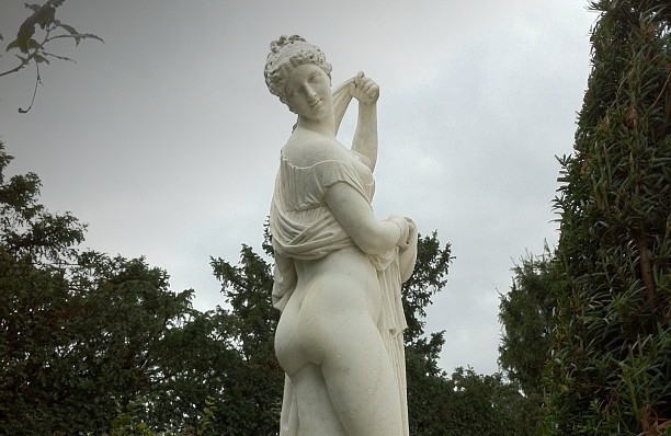 Venus callipyge, Château de Versailles,  Jean Jacques Clérion. 1686.  Crédit photo : kirinqueen /  CC BY-SA